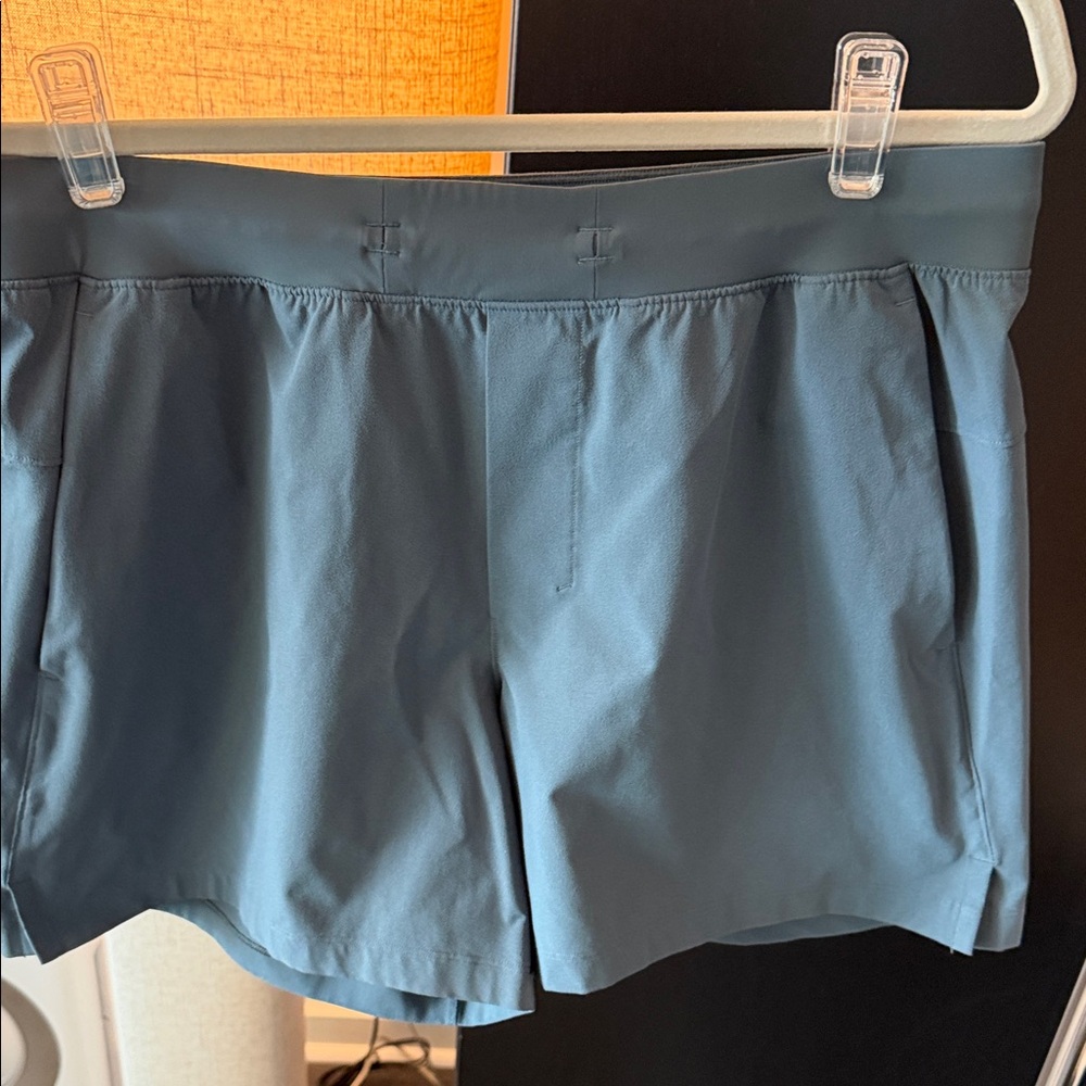 lululemon athletica Zeroed In 5 inch shorts Shorts in Slate Blue
